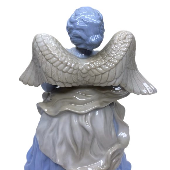 Music Box Angel plays "Joy to the World" Vintage - Picture 9 of 14